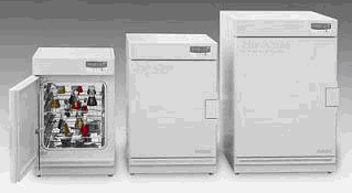 隔水恒溫培養(yǎng)箱