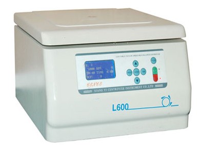 低速自動(dòng)平衡離心機(jī)臺(tái)式L-600